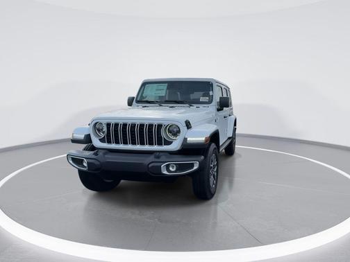 Bright White Clearcoat 2026 Jeep Wrangler Sahara