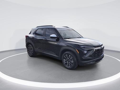 Mosaic Black Metallic 2024 Chevrolet Trailblazer ACTIV