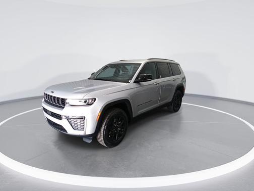 Silver Zynith 2026 Jeep Grand Cherokee L Laredo