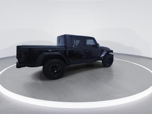 Black Clearcoat 2020 Jeep Gladiator Mojave
