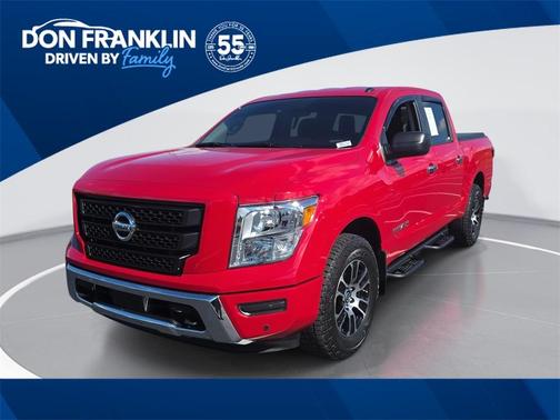 2021 Nissan Titan SV