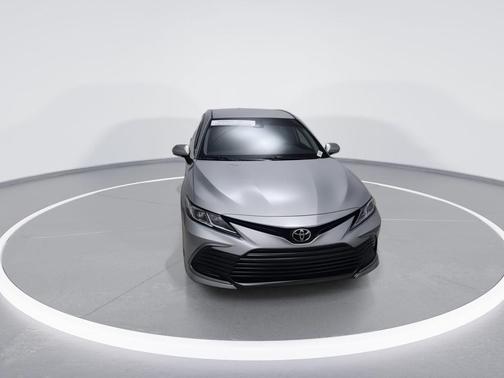 Celestial Silver Metallic 2022 Toyota Camry LE