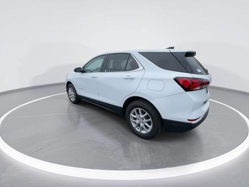 Summit White 2024 Chevrolet Equinox LT