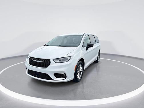 Bright White Clearcoat 2024 Chrysler Pacifica Touring-L