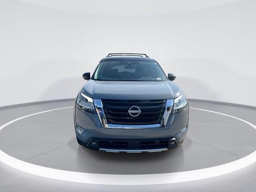 Gray 2 Tone 2022 Nissan Pathfinder SL