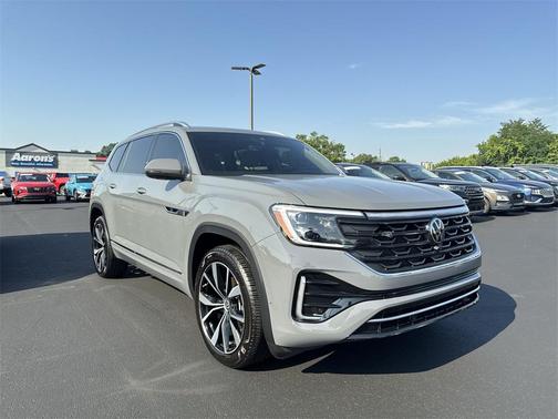 2025 Volkswagen Atlas 2.0T SEL Premium R-Line