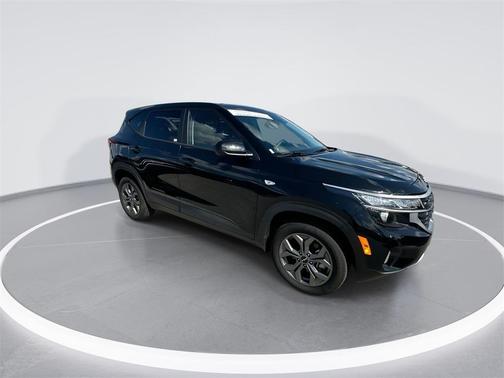2024 Kia Seltos LX