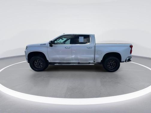Iridescent Pearl Tricoat 2021 Chevrolet Silverado 1500 High Country