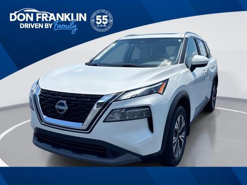 White 2023 Nissan Rogue SV