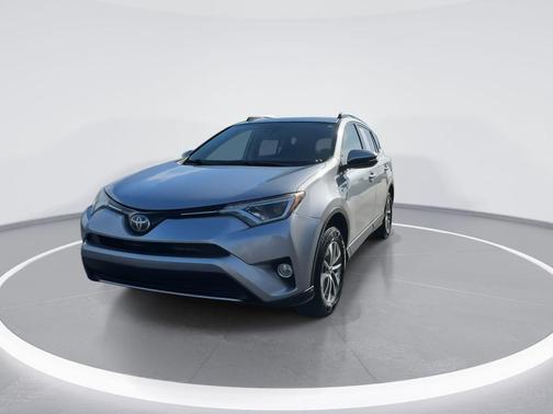 Silver Sky Metallic 2018 Toyota RAV4 Hybrid XLE
