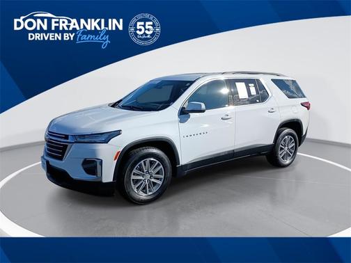 2022 Chevrolet Traverse LT Cloth