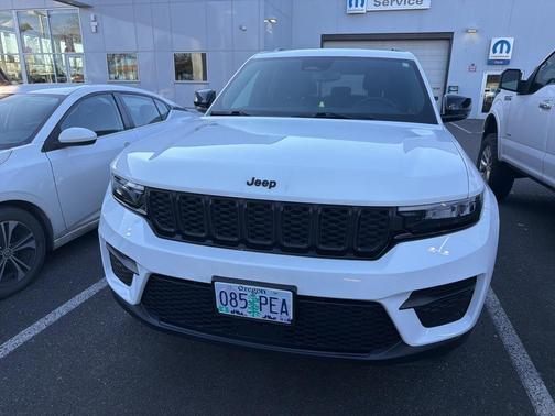 2023 Jeep Grand Cherokee Altitude