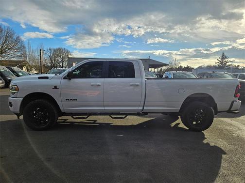 2019 RAM 2500 Big Horn Crew Cab 4x4 8' Box