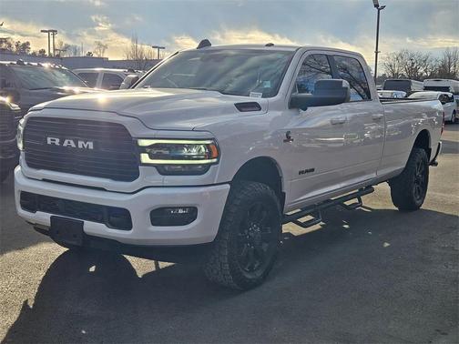 2019 RAM 2500 Big Horn Crew Cab 4x4 8' Box
