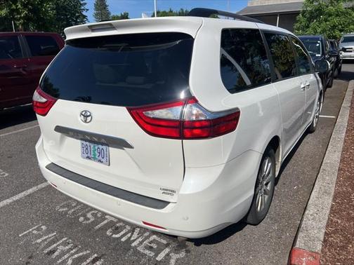 2015 Toyota Sienna Limited
