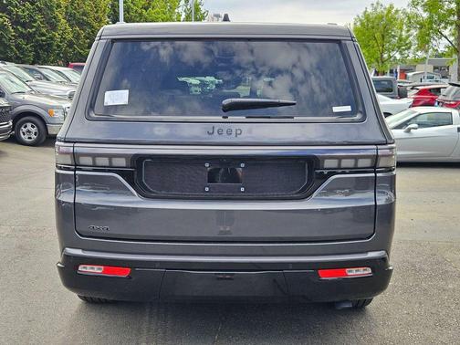 Baltic Gray Metallic Clearcoat 2026 Jeep Grand Wagoneer L Limited Reserve 4x4
