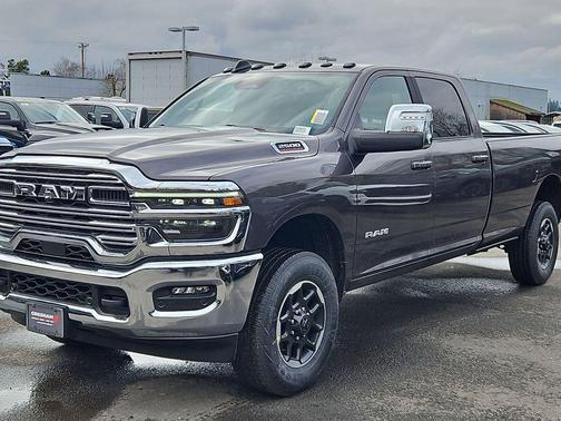 2026 RAM 2500 Laramie Crew Cab 4x4 8' Box