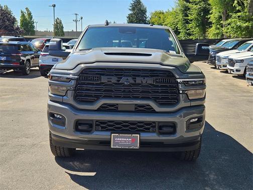 2025 RAM 2500 Laramie Crew Cab 4x4 8' Box