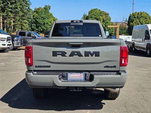 2025 RAM 2500 Laramie Crew Cab 4x4 8' Box