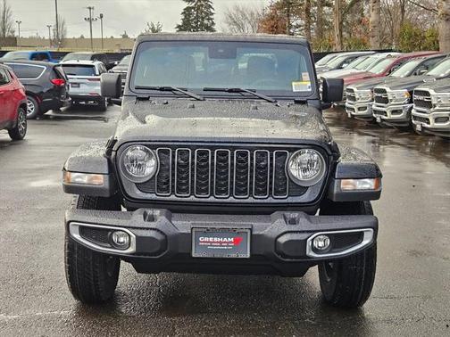 2025 Jeep Gladiator Sport S