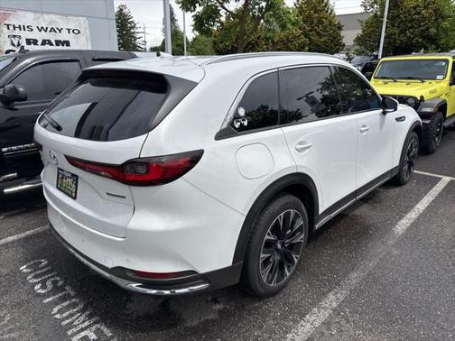 2024 Mazda CX-90 PHEV Premium