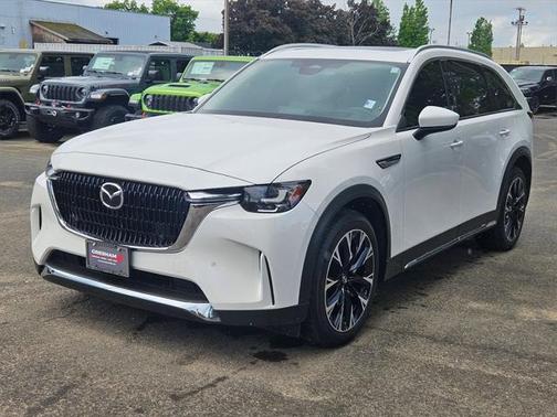 2024 Mazda CX-90 PHEV Premium