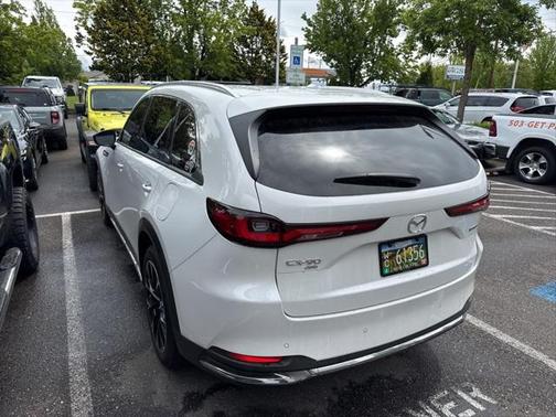 2024 Mazda CX-90 PHEV Premium