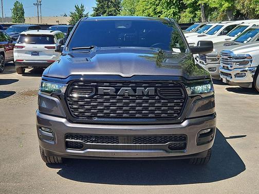 Granite Crystal Metallic Clearcoat 2025 RAM 1500 Express