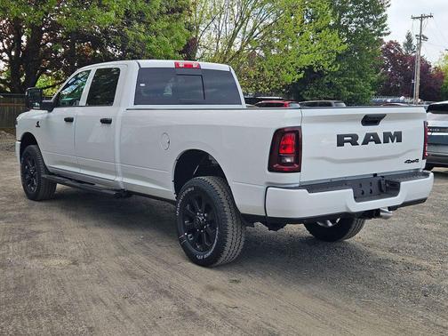 Bright White Clearcoat 2026 RAM 2500 Black Express Crew Cab 4x4 8' Box
