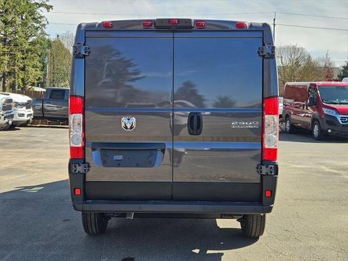 2025 RAM ProMaster 2500 Tradesman