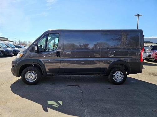 2025 RAM ProMaster 2500 Tradesman