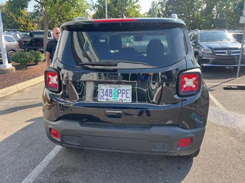 2023 Jeep Renegade Altitude