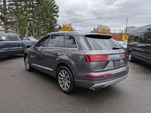 2018 Audi Q7 2.0T Premium Plus
