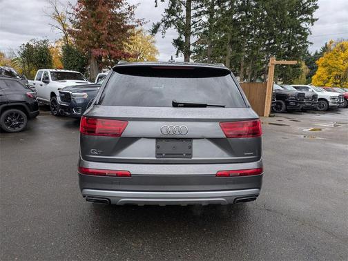 2018 Audi Q7 2.0T Premium Plus