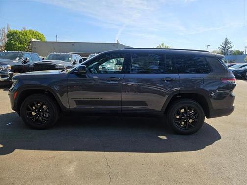 2025 Jeep Grand Cherokee L Altitude
