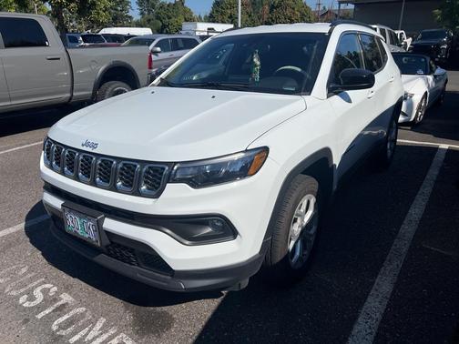 2025 Jeep Compass Latitude