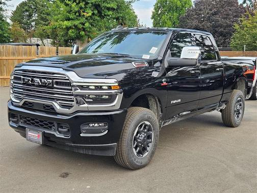 2025 RAM 2500 Laramie Crew Cab 4x4 6'4' Box