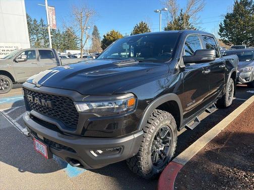 Diamond Black Crystal Pearlcoat 2025 RAM 1500 Rebel