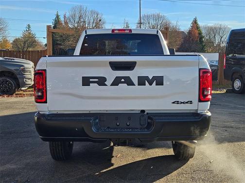 2026 RAM 2500 Tradesman Crew Cab 4x4 8' Box