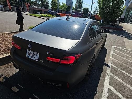 2022 BMW M5 Base
