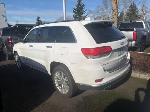2017 Jeep Grand Cherokee Summit