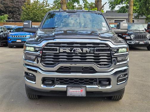 2025 RAM 2500 Tradesman Crew Cab 4x4 8' Box