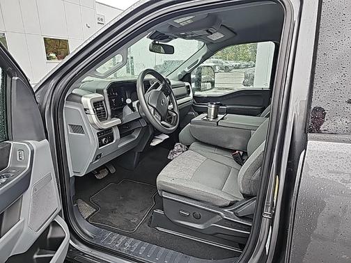 2024 Ford F-350 XLT