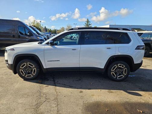 Bright White Clearcoat 2026 Jeep Cherokee Laredo 4x4
