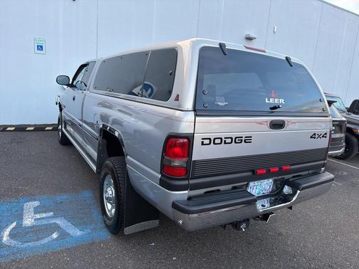 2000 Dodge Ram 2500 SLT