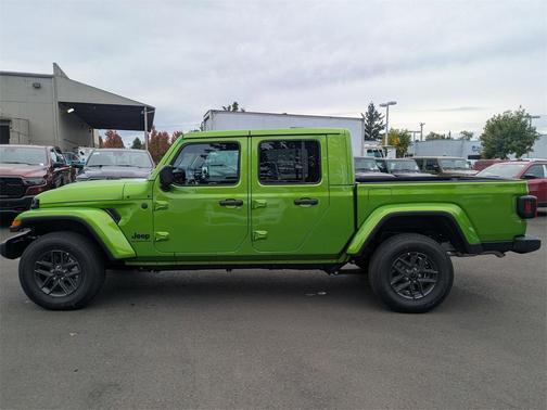 2025 Jeep Gladiator Sport S