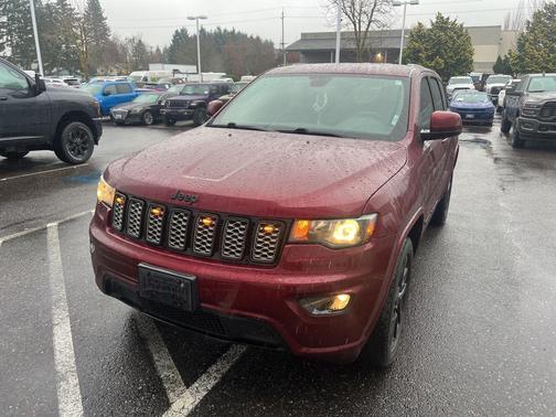 2018 Jeep Grand Cherokee Altitude