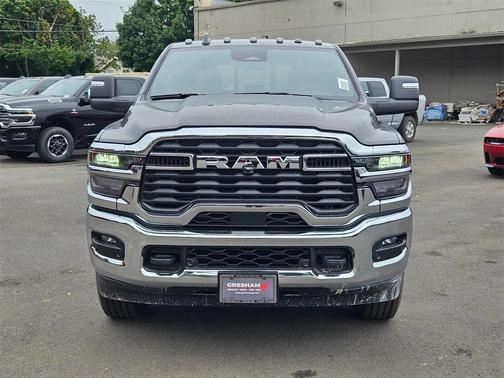 2025 RAM 2500 Big Horn Crew Cab 4x4 8' Box