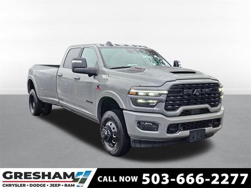 2026 RAM 3500 Limited Crew Cab 4x4 8' Box