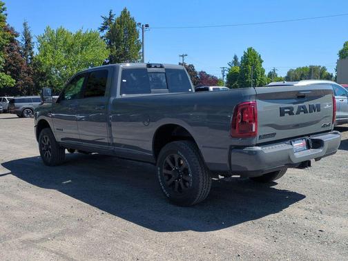 Ceramic Gray Clearcoat 2026 RAM 3500 Laramie Crew Cab 4x4 8' Box